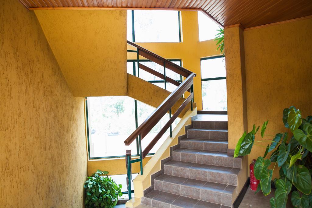 Gorillas City Centre Hotel Kigali Bagian luar foto