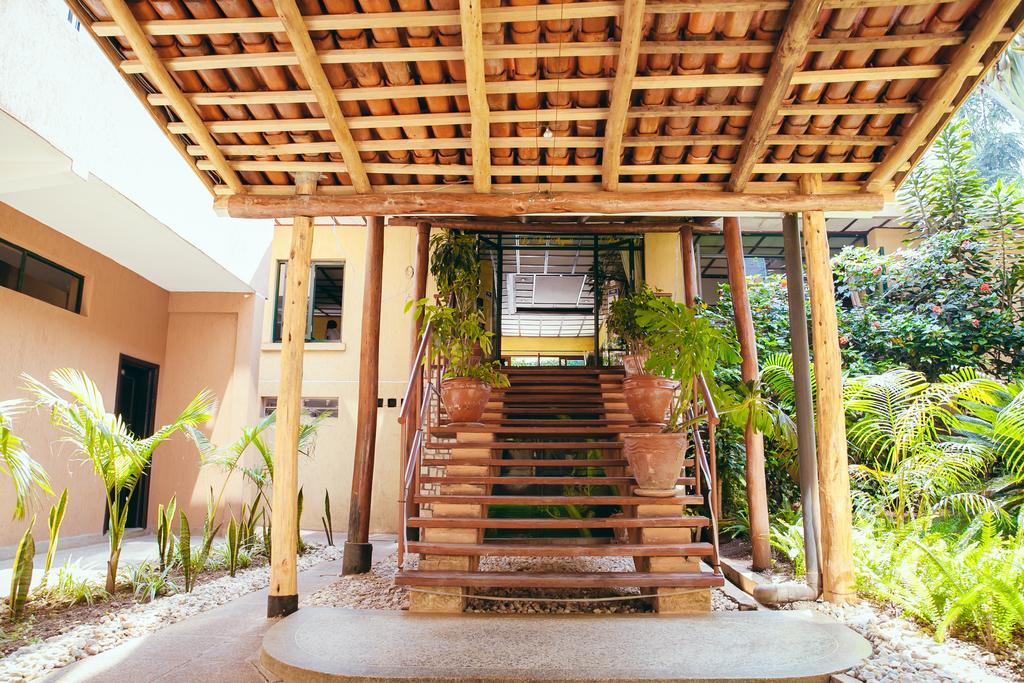 Gorillas City Centre Hotel Kigali Bagian luar foto