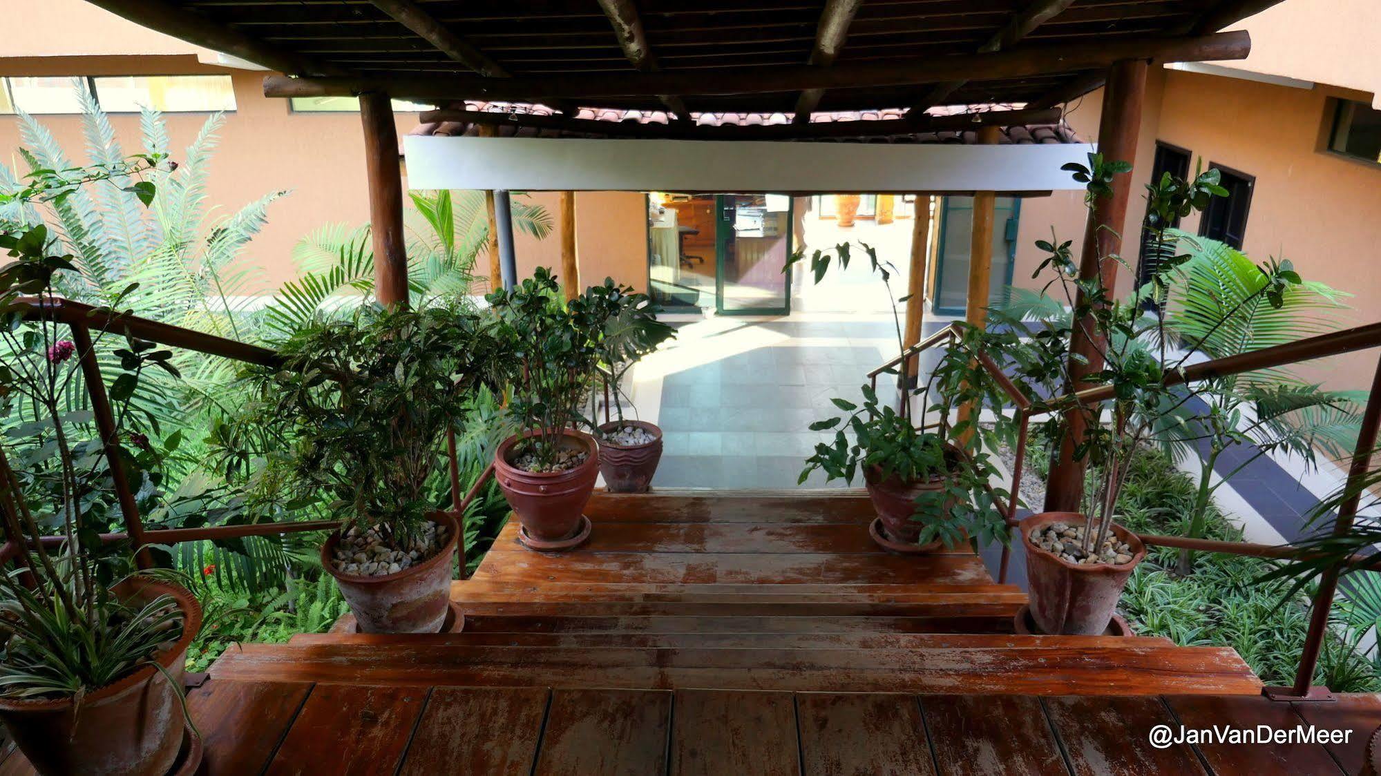 Gorillas City Centre Hotel Kigali Bagian luar foto
