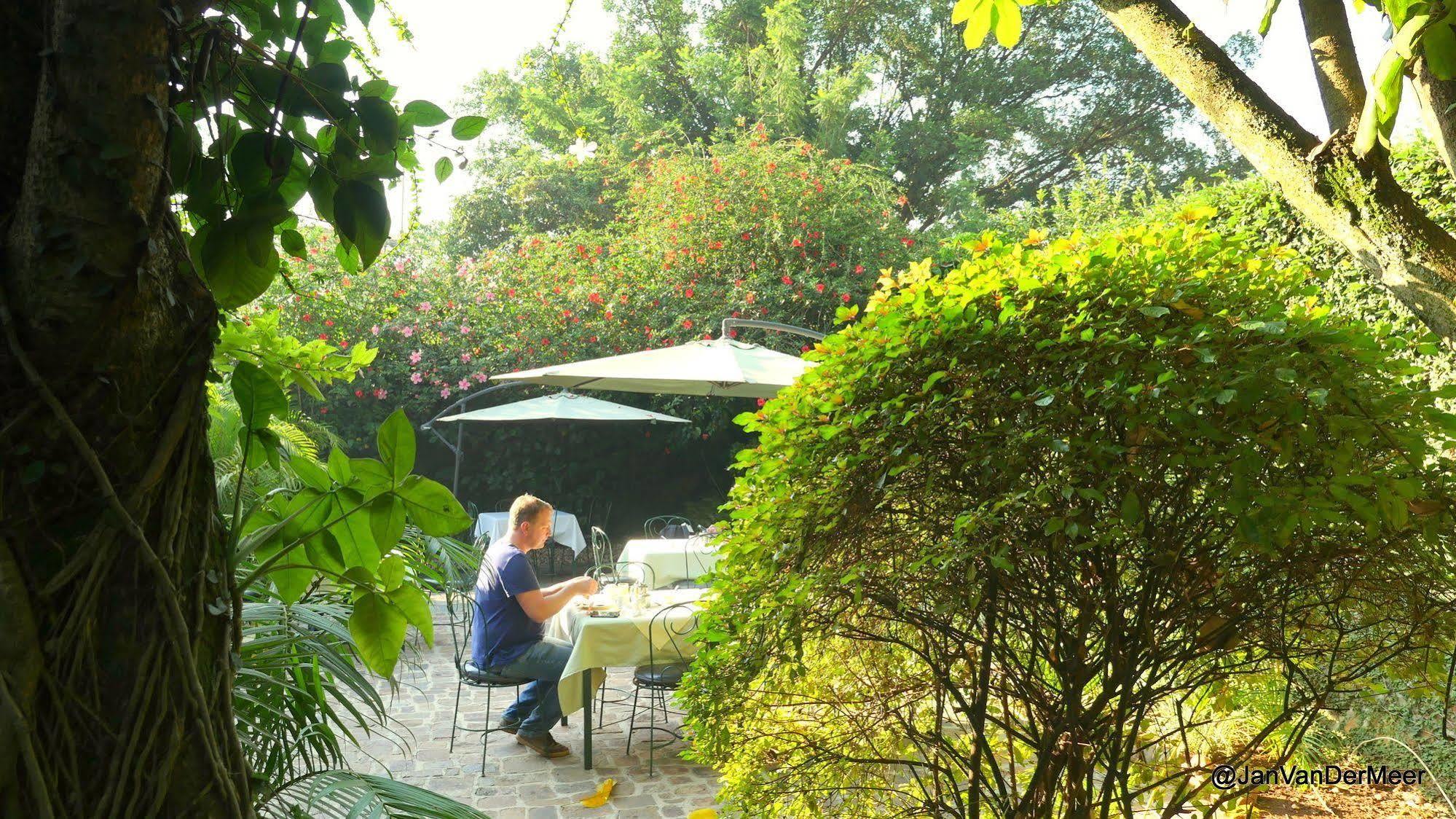 Gorillas City Centre Hotel Kigali Bagian luar foto
